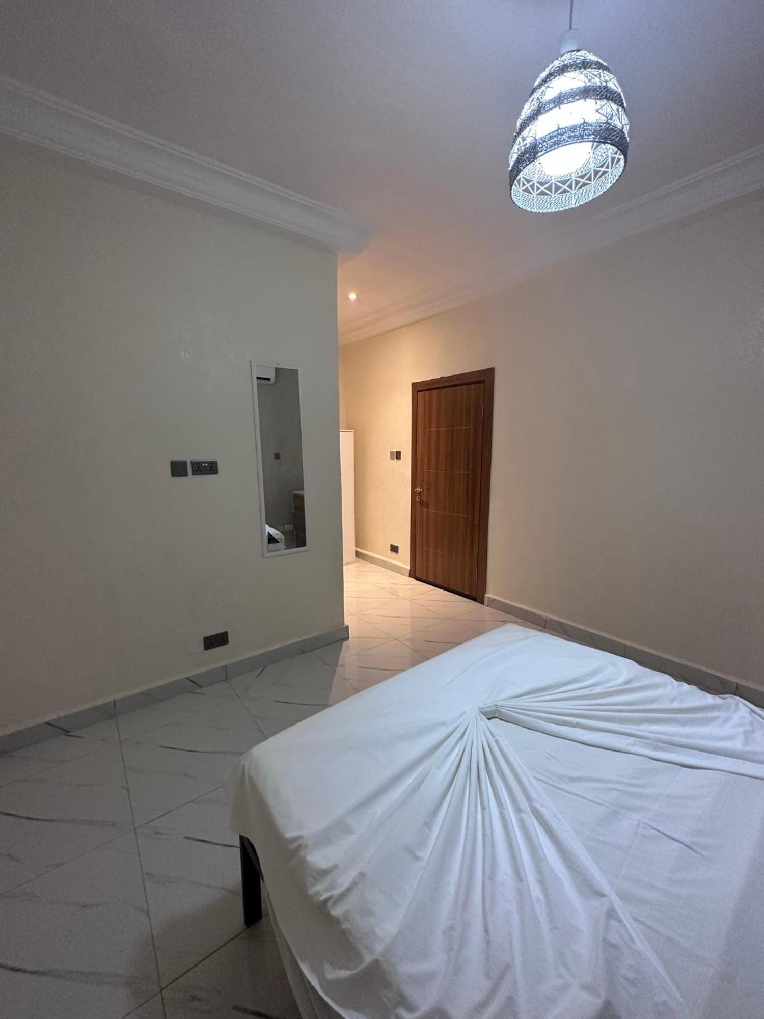 Apartments Plaza Hotel Kololi Ngoại thất bức ảnh