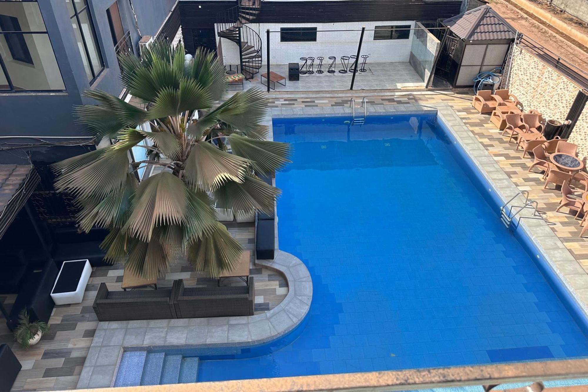 Apartments Plaza Hotel Kololi Ngoại thất bức ảnh